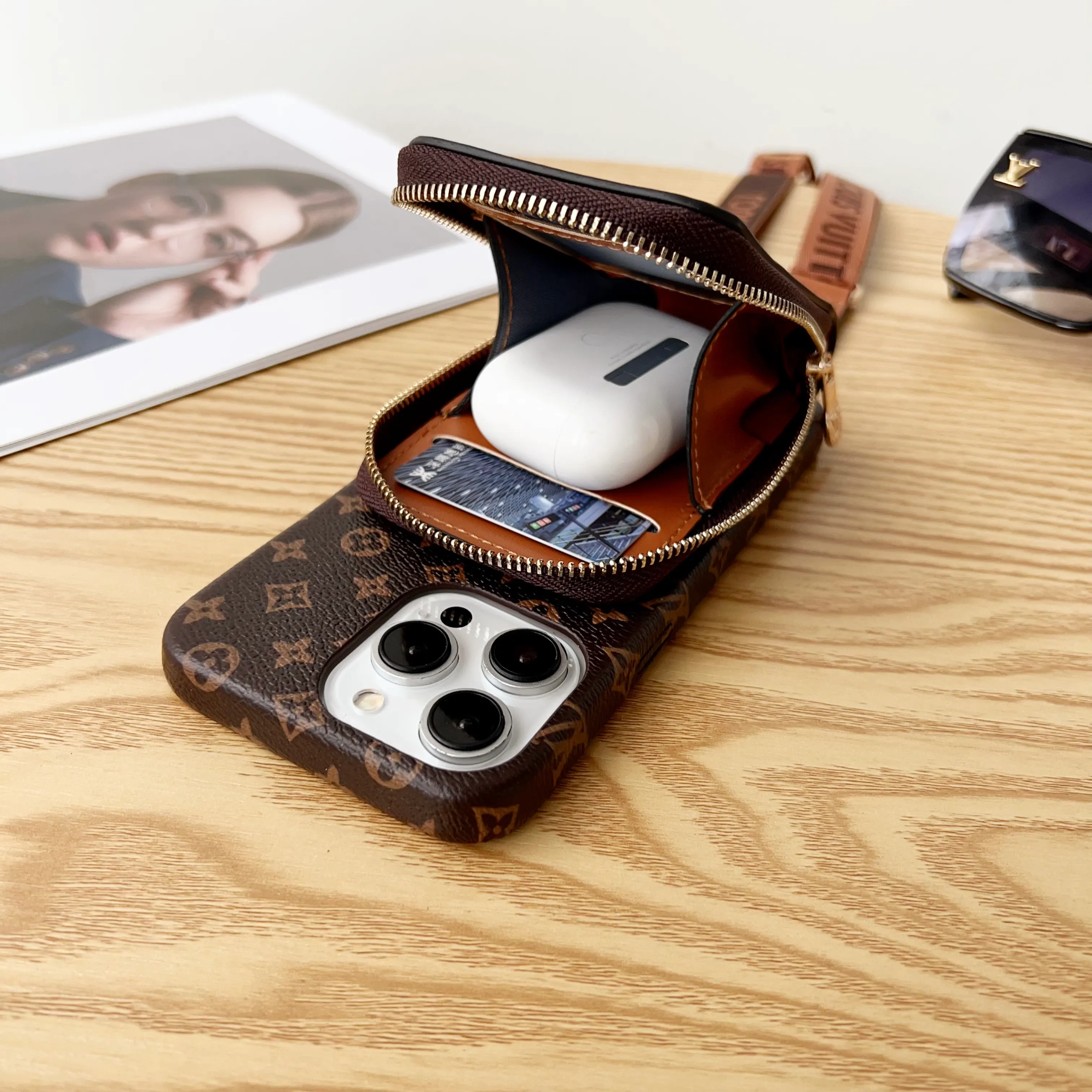 Gucci Zip Wallet Crossbody Apple iPhone Case OPHIDIA GG