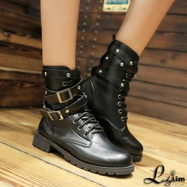Simple and Stylish winter Boots