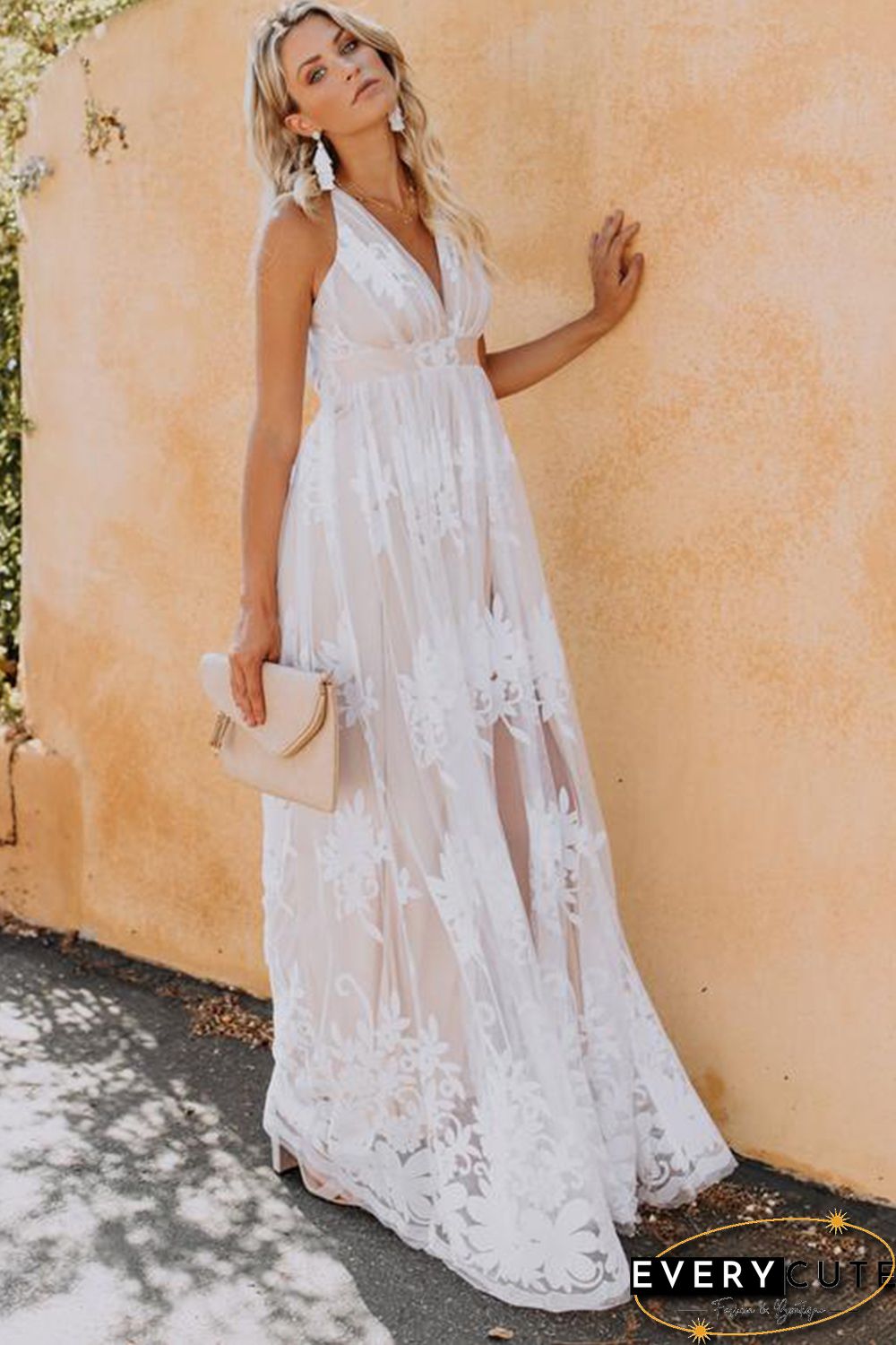 White Lace Contrast Backless Spaghetti Straps Maxi Dress
