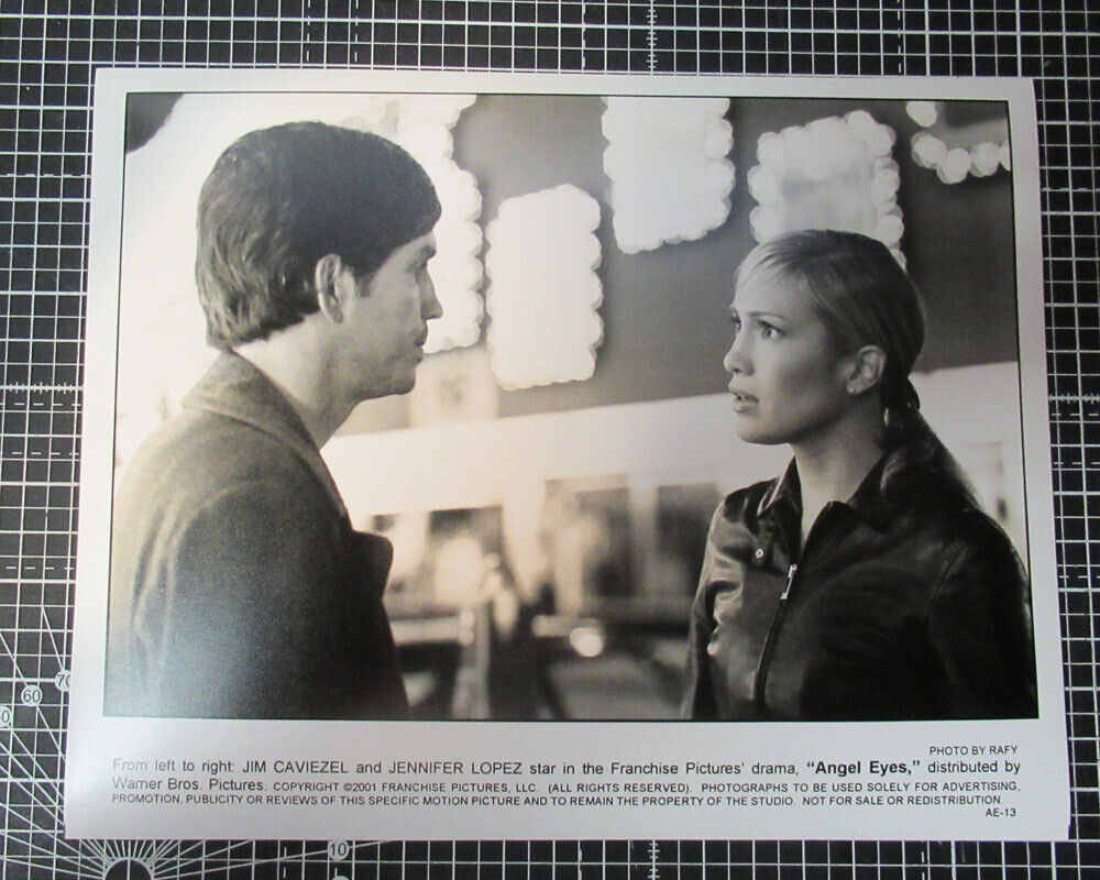 Angel Eyes ORIGINAL press publicity Photo Poster painting 8x10 in Jennifer Lopez Jim Caviezel 9