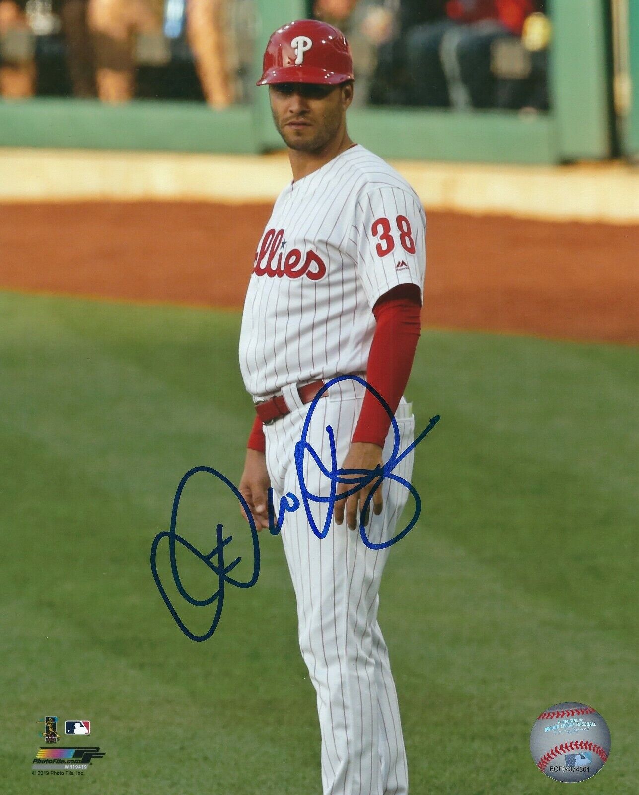 Signed 8x10 PACO FIGUEROA Philadelphia Phillies Autographed Photo Poster painting - COA