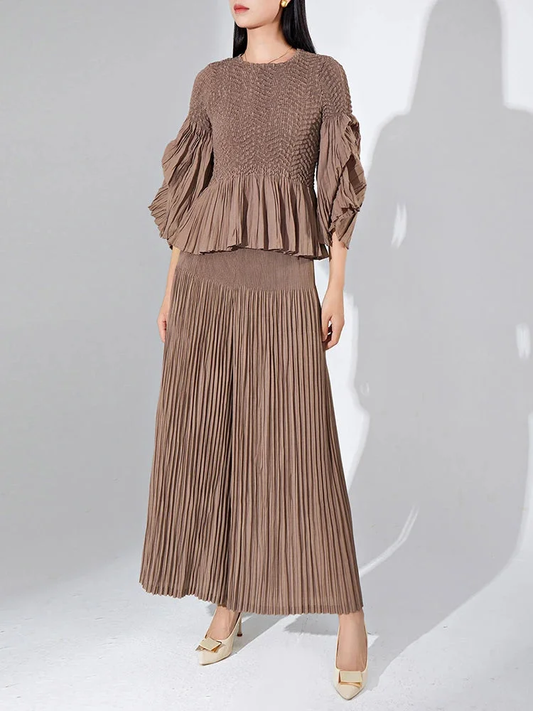 Casual Grey O-neck Pineapple Folds Patchwork Half Sleeve Pleated Top And Wide Leg Pants Set