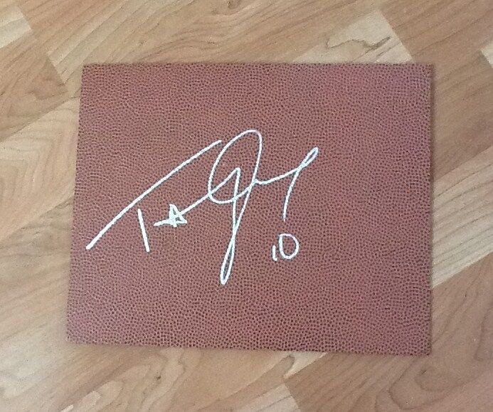 TYSHAWN TAYLOR KANSAS JAYHAWKS 2012 NBA DRAFT SIGNED 8X10 LEATHER MAT