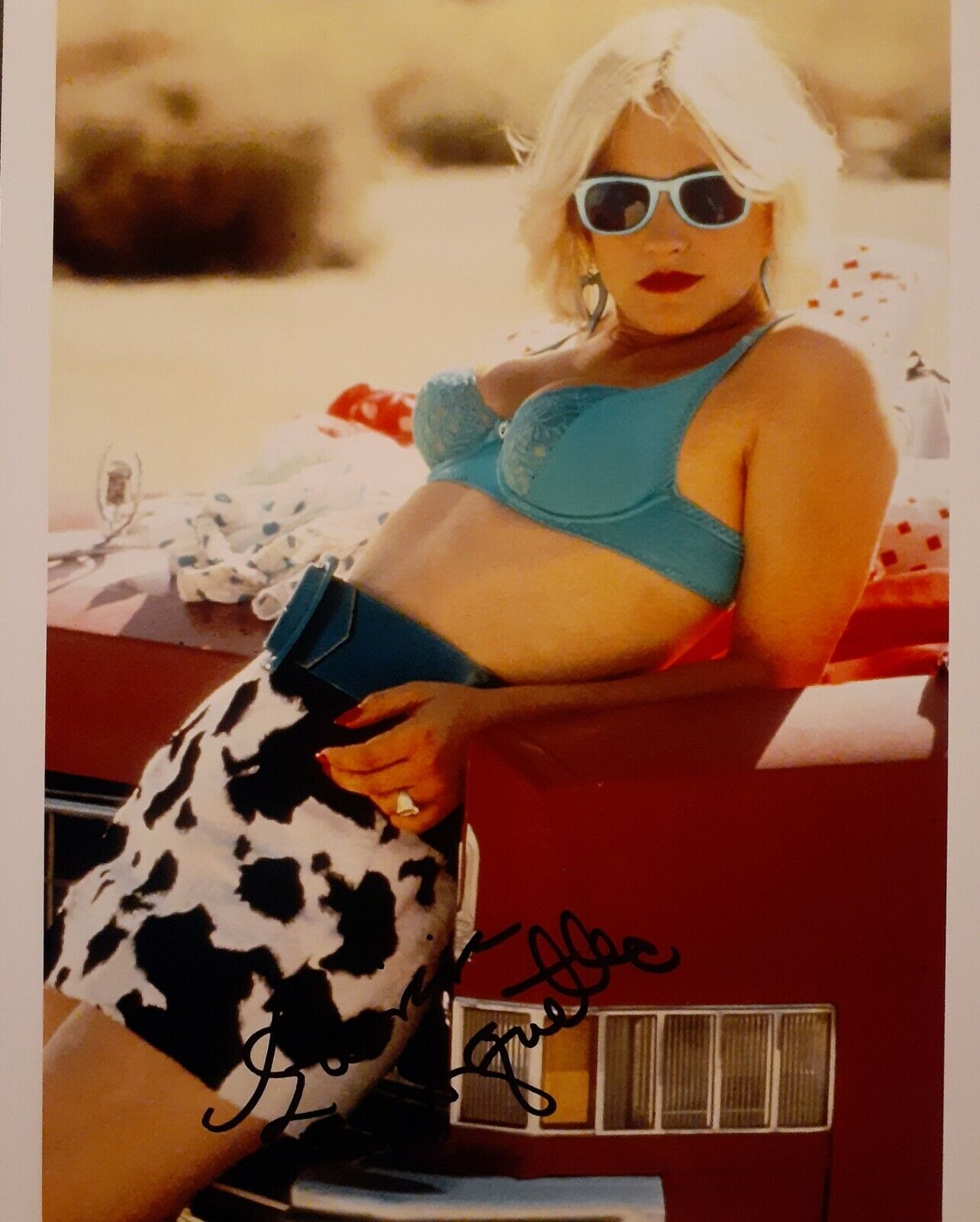 Patricia Arquette signed 8x10