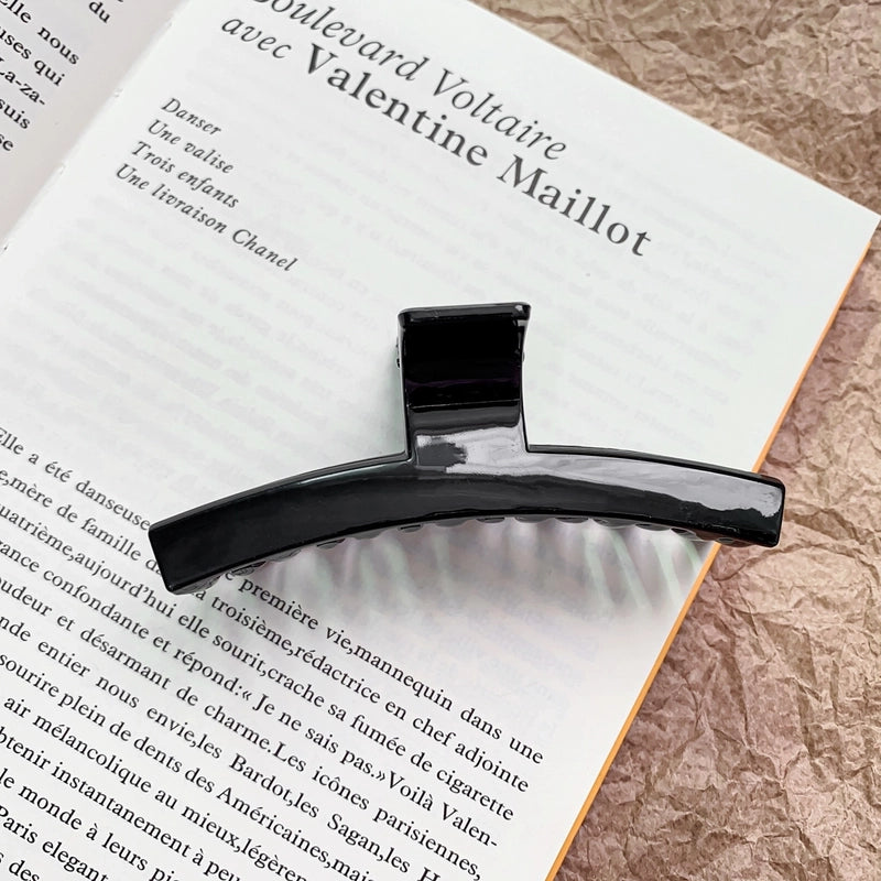 Minimalist Solid Color Arylic Hair Claws