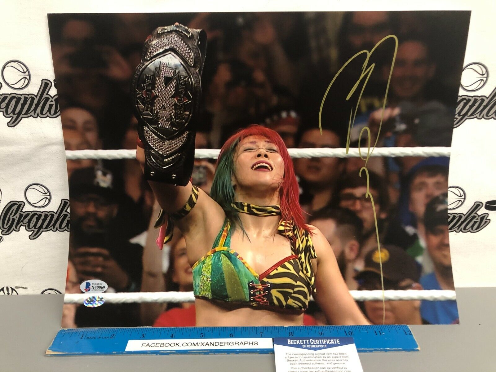 ASUKA KANAKO URAI WWE SIGNED AUTOGRAPHED 11X14 Photo Poster paintingGRAPH-BECKETT COA BAS