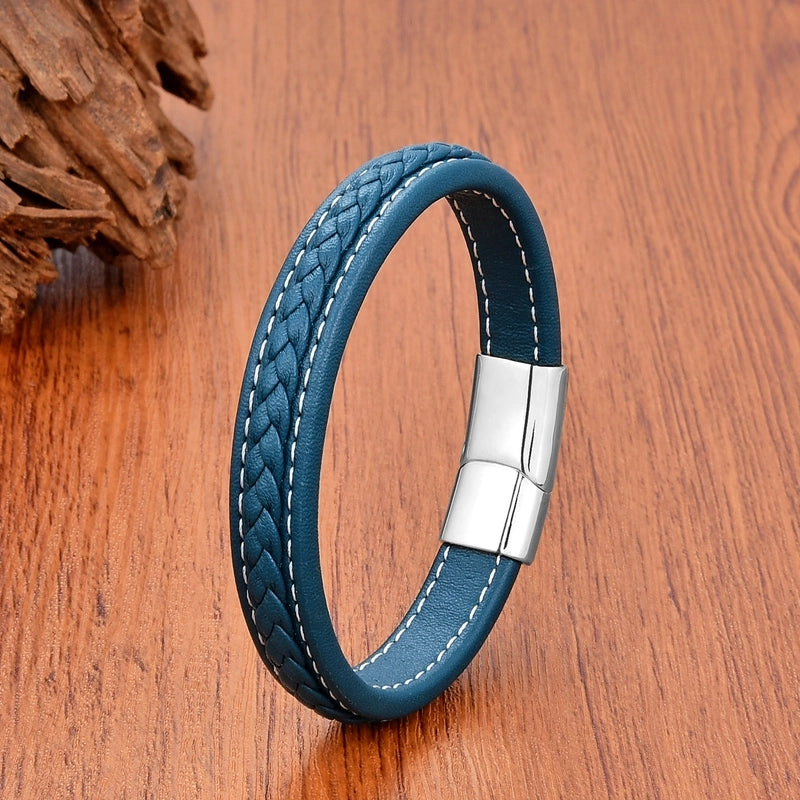 Minimalist Classic Style Commute Solid Color 316L Stainless Steel Leather Rope Unisex Bracelets