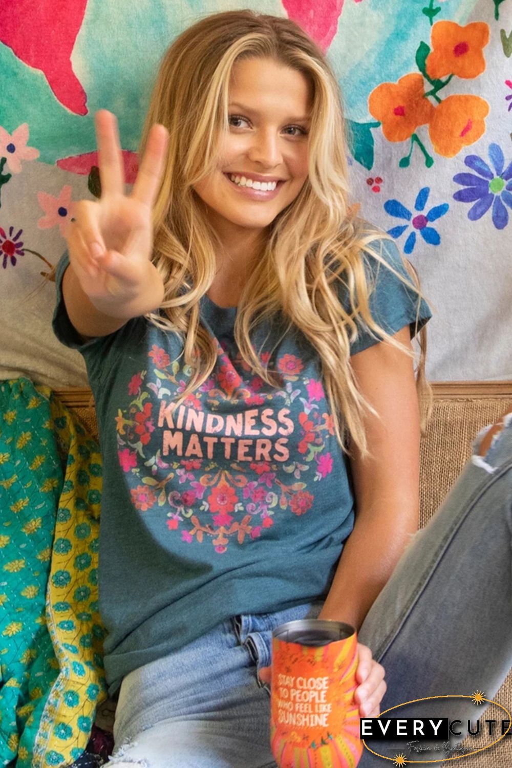 KINDNESS MATTERS Flower Graphic Tee