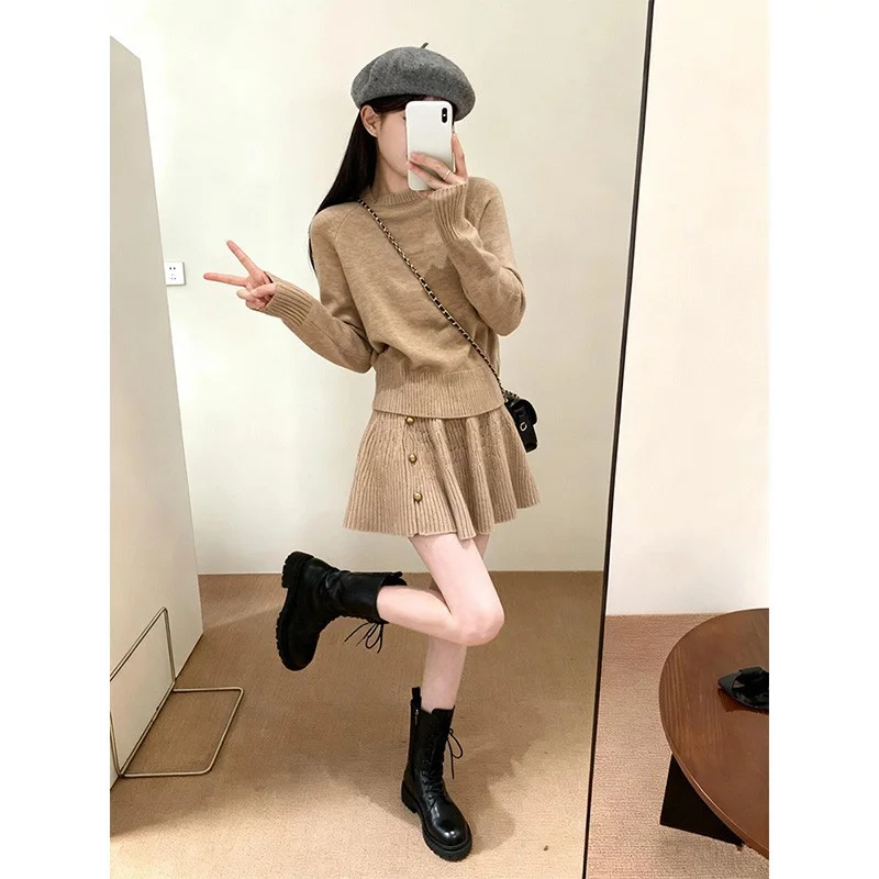 Nigikala Nigikala Summer White Cotton Skin On The Shoulder Thin T-Shirt Commuting Design Gray Simple Skirt Set