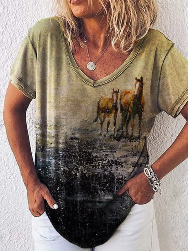 Women's Oil Painting Parent-child Horse Print V-neck T-shirt