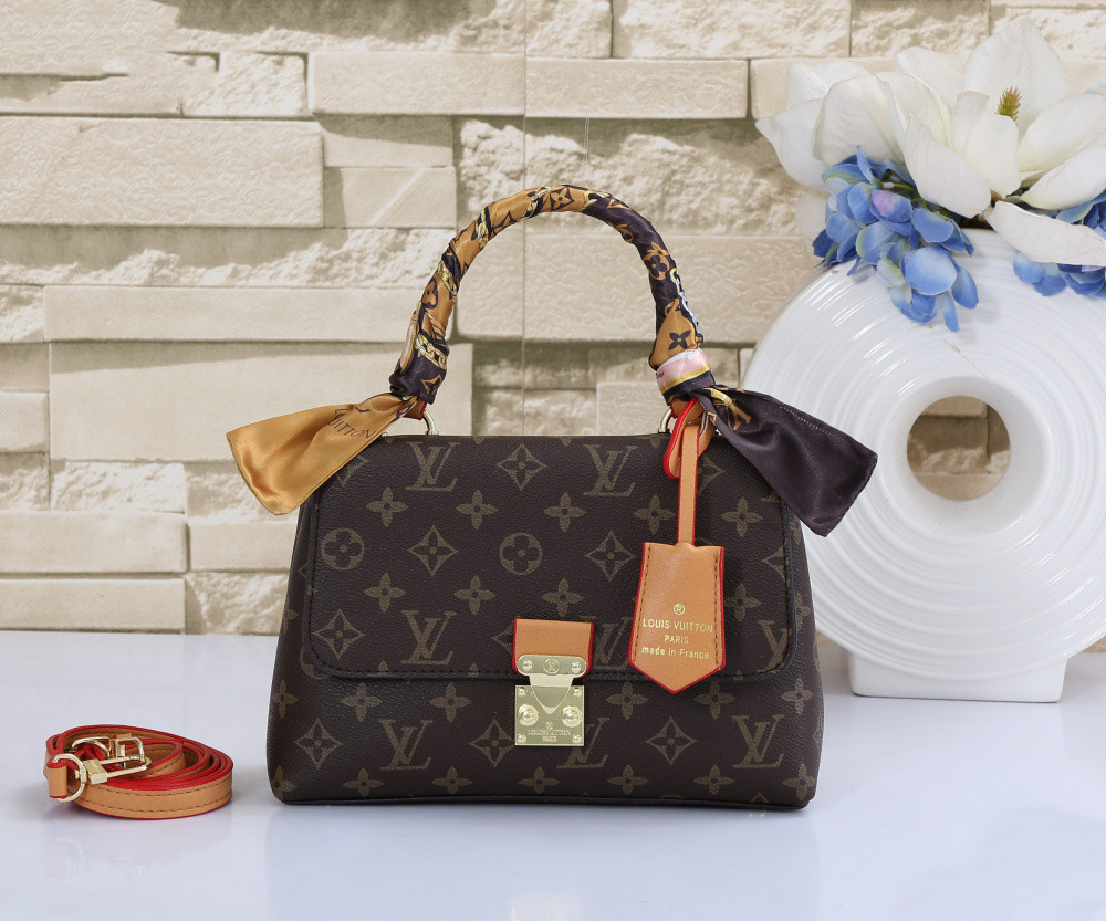 【2024 new LV models launched in UAE】 Rich ladies handbags