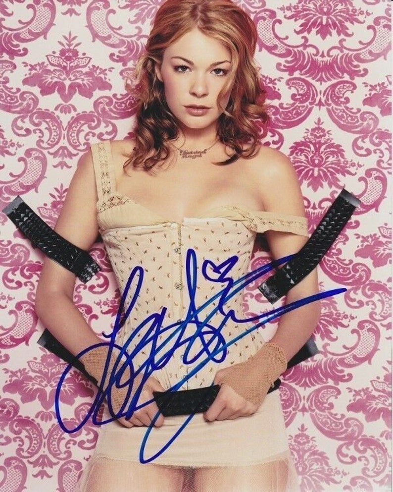 Leann rimes signed autographed Photo Poster painting