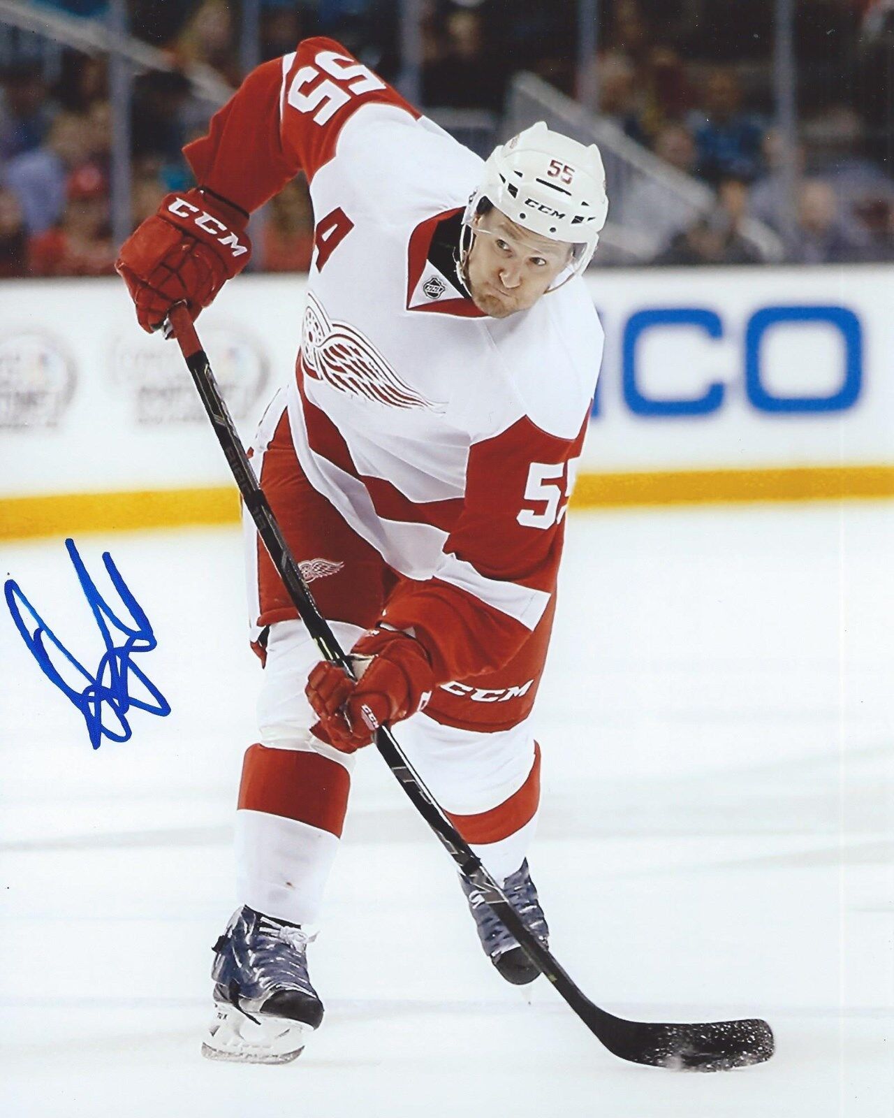 Niklas Kronwall Signed 8x10 Photo Poster painting Detroit Red Wings Autographed COA