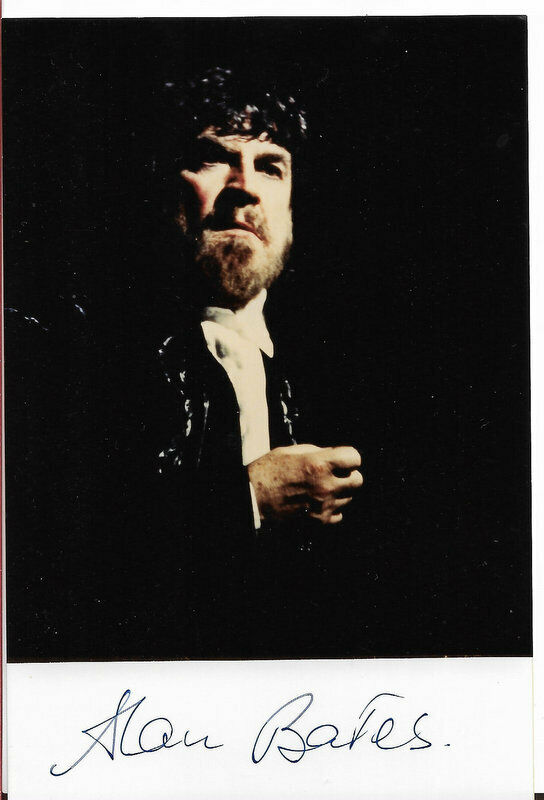 ALAN BATES (1934-2003) Gosforth Park ,The Sum of All Fears etc Signed pic