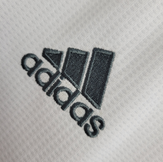 Retro 2015-2016 Real Madrid Home Football Shirt Thai Quality
