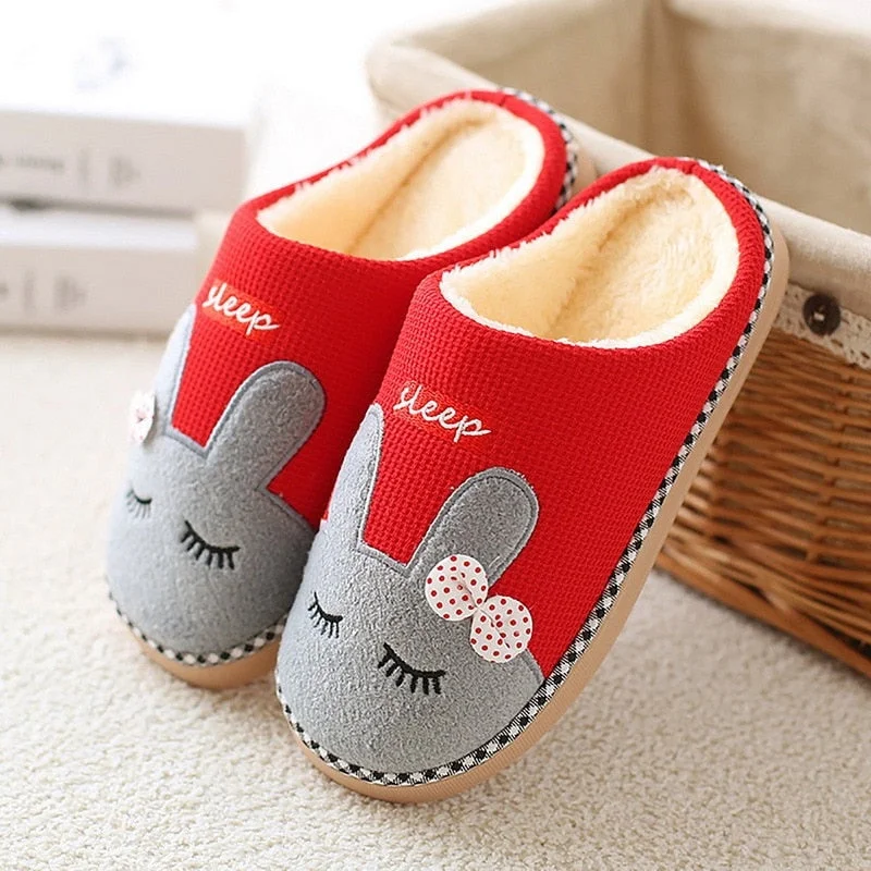 Cute Plush Home Indoor Slippers Winter Warm Cotton Women's Slippers Light Weight Soft Comfortable Men Slides Platform Shoes 2021