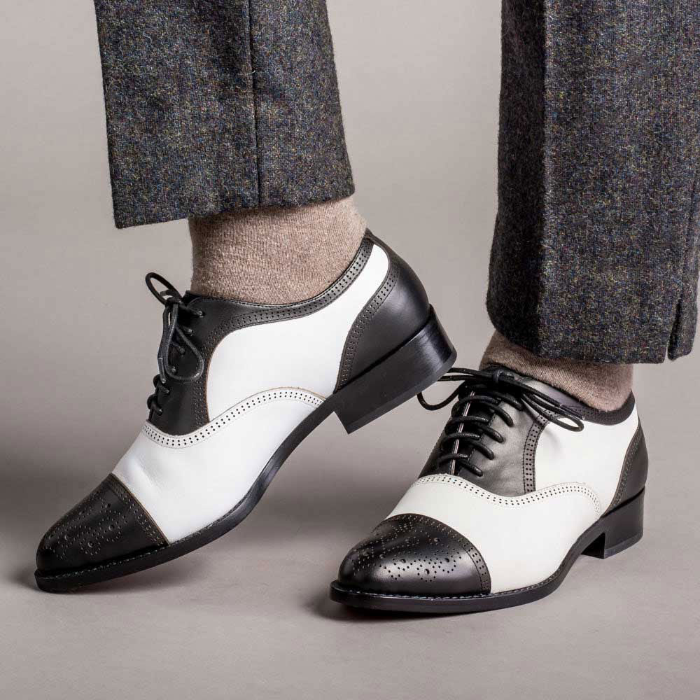 White & Black Lace-Up Perforated Almond Toe Oxford Shoes Women Nicepairs