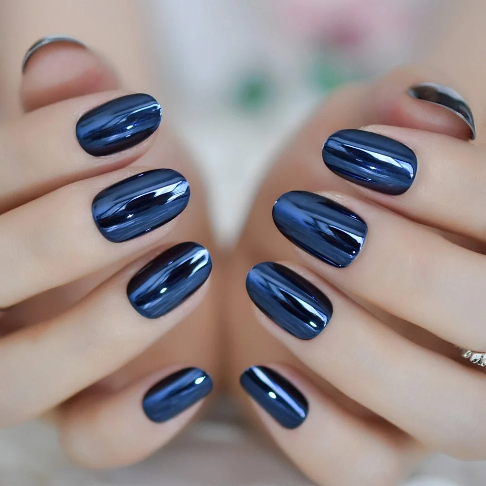 Mirror Metal Square Short Nails Silver Squat Gorgeous Beauty Fake Nails Reflective Artificial Press On Nails-Nail Inspo
