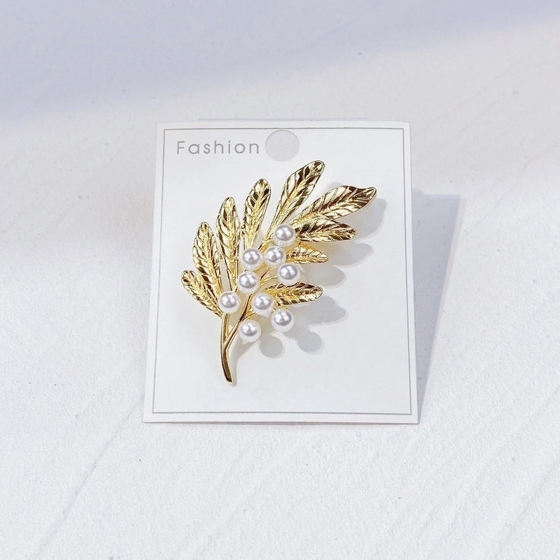 Elegant Minimalist Pin Rose Flower Alloy Plating Women’s Brooches