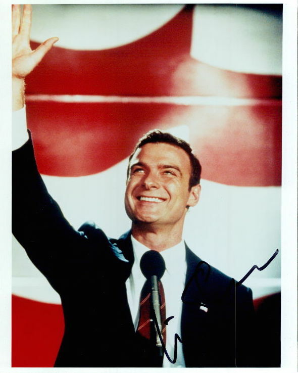 Liev Schreiber (The Manchurian Candidate) signed 8x10 Photo Poster painting