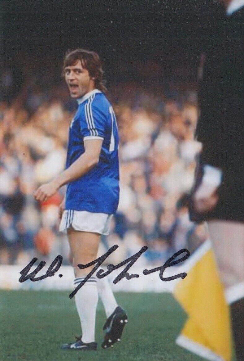 WILLIE JOHNSTON HAND SIGNED 6X4 Photo Poster painting RANGERS FOOTBALL AUTOGRAPH 6