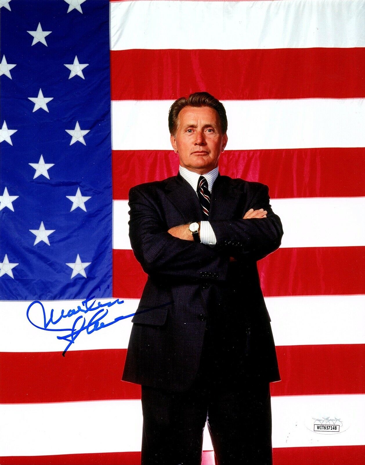 MARTIN SHEEN Autograph SIGNED 8x10 Photo Poster painting THE WEST WING Josiah Bartlet JSA CERT