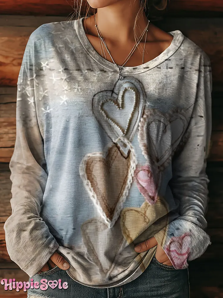 Women's Retro Heart Patchwork Art Pattern Print Casual Crew Neck Long Sleeve T-Shirt