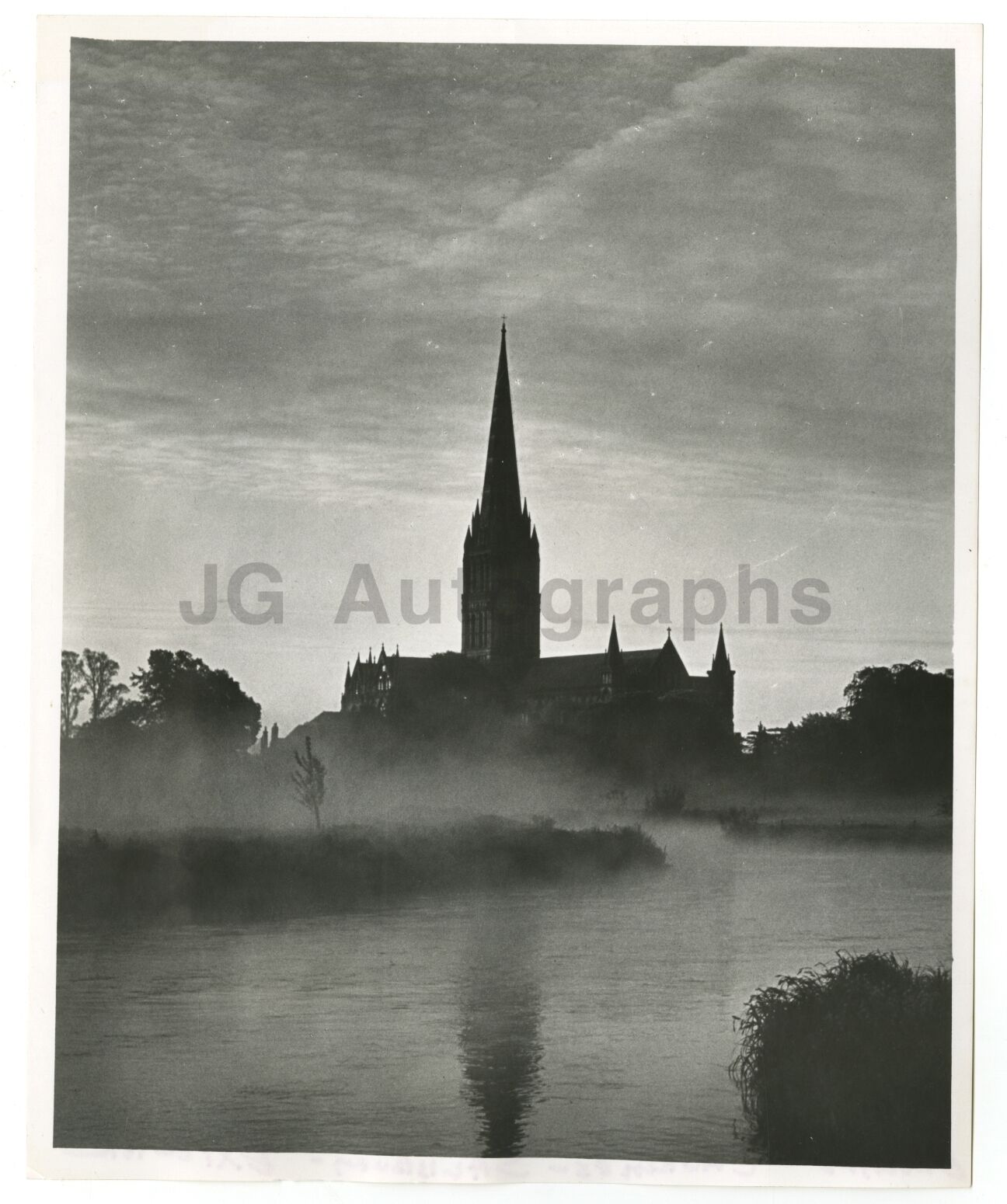 Salisbury Cathedral- Vintage 8x10 Publication Photo Poster paintinggraph - England