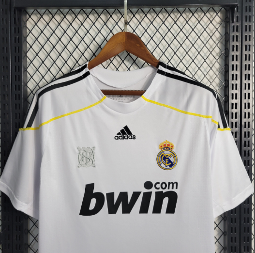 Retro Real Madrid 2009-2010 Home Football Shirt Thai Quality