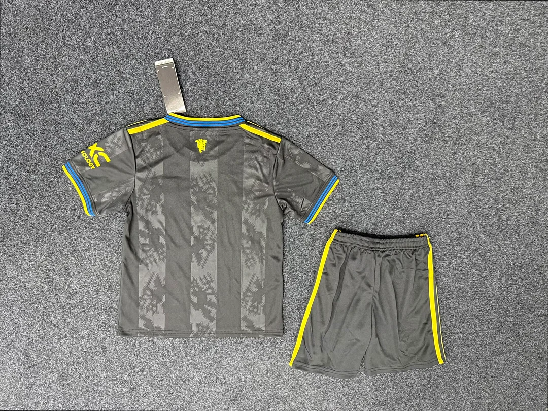 25/26 Manchester United Third Away Kids Kit Football Jersey Thai Quality