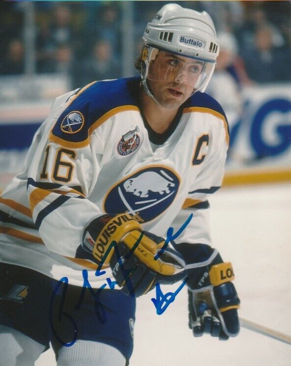 VINTAGE PAT LAFONTAINE SIGNED BUFFALO SABRES 8x10 Photo Poster painting #2 HHOF Autograph