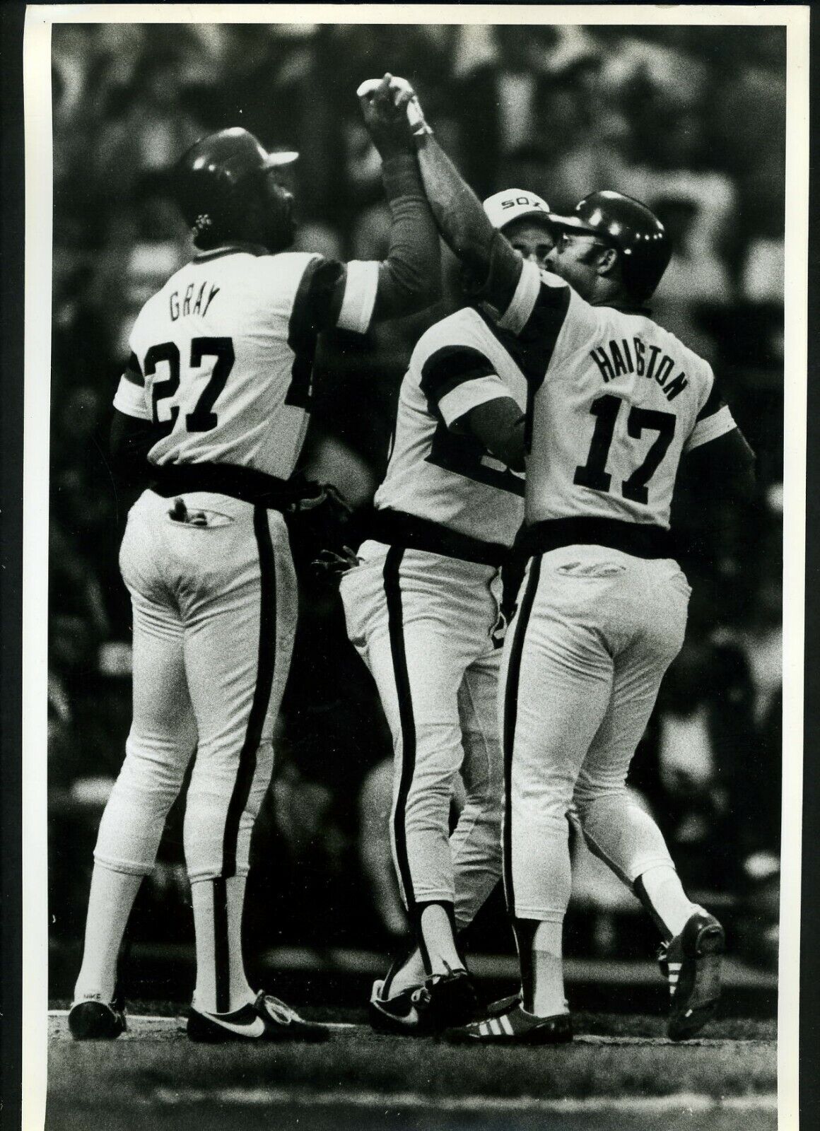 Jerry Hairston HOME RUN & Lorenzo Gray 1983 Type 1 Press Photo Poster painting Chicago White Sox