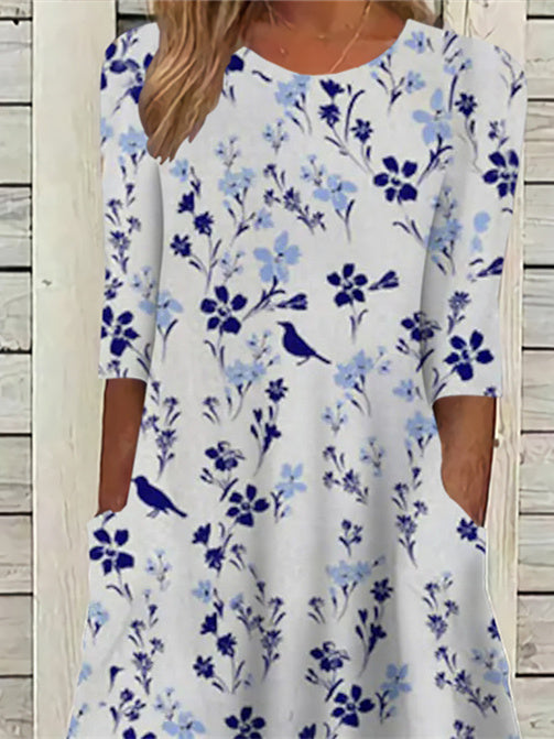 Women Half Sleeve V-neck Solid Color Dress