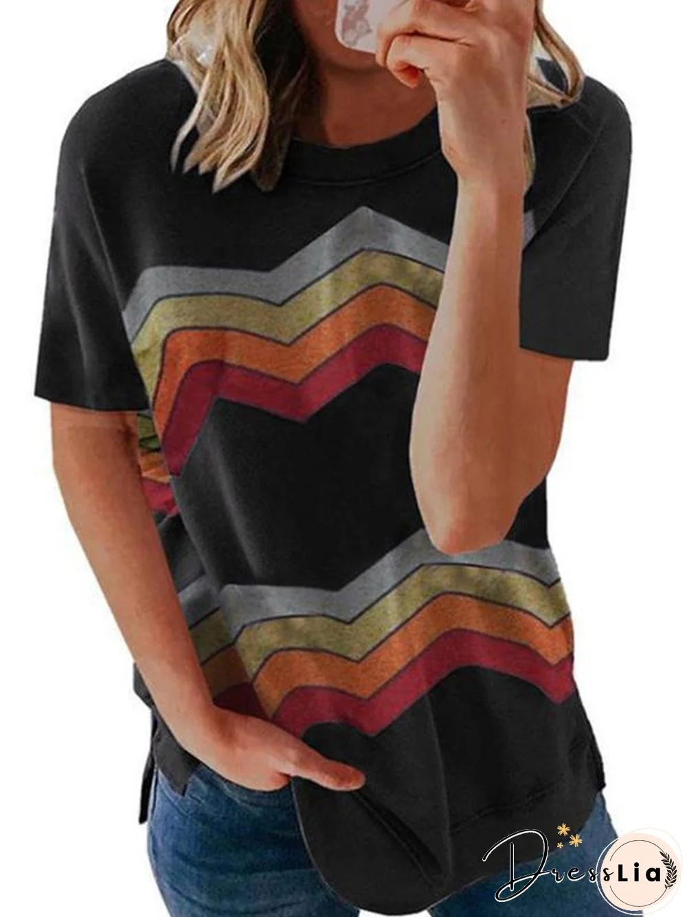 Round-Neck Loose Multicolor Pattern T-Shirt