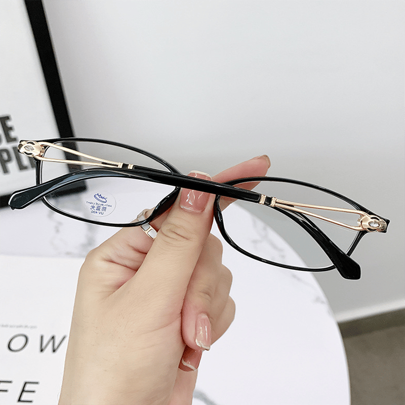 🎁Hot Sale🎁WOMEN'S FASHION LIGHTWEIGHT METAL ANTI-BLUE LIGHT READING GLASSES