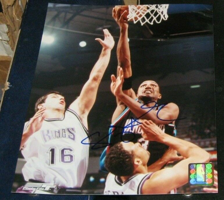 Shareef Abdur Rahim Vancouver Grizzles SIGNED AUTOGRAPHED Photo Poster painting FILE 8x10 COA