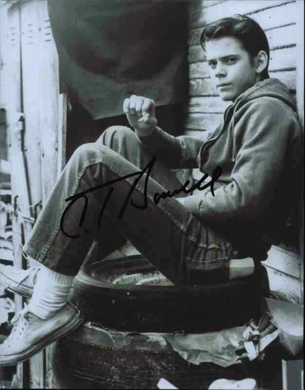 C-Thomas Howell authentic signed celebrity 8x10 Photo Poster painting W/Cert Autograph A0054