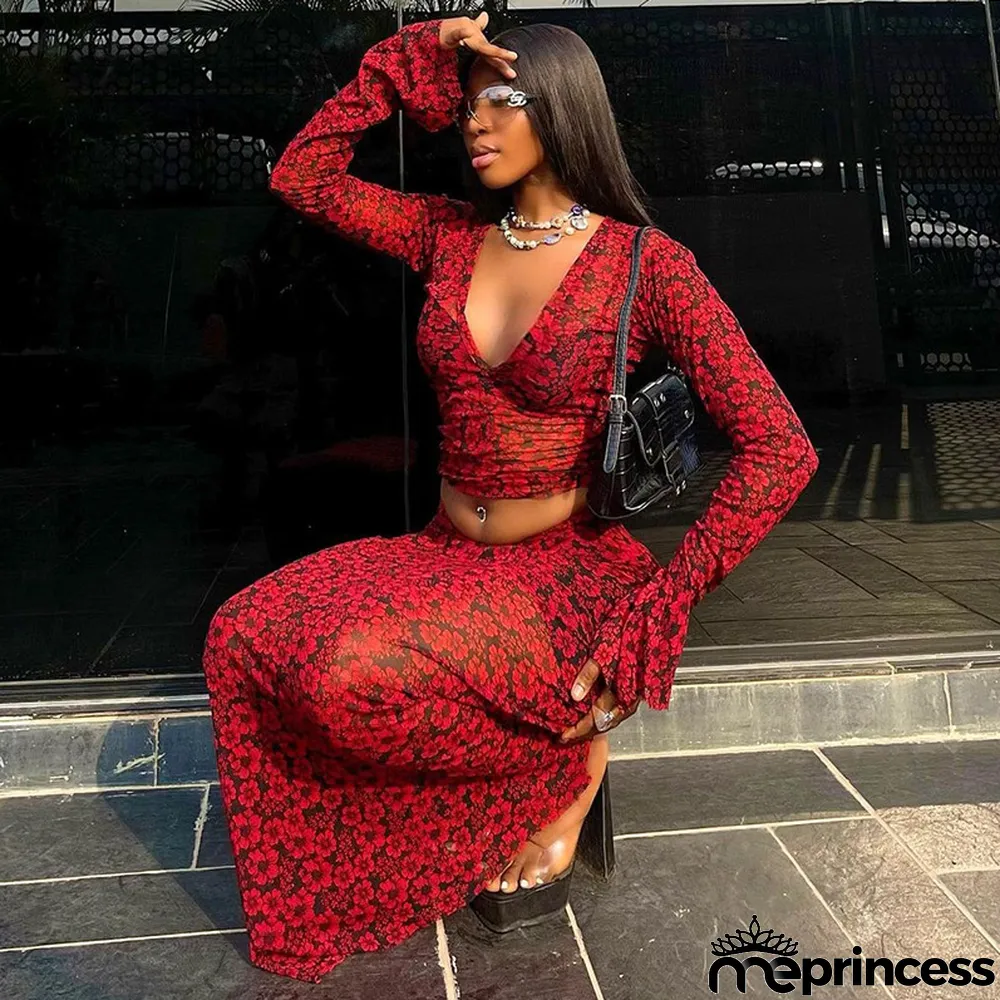 Fashion Print Sexy Deep V Long Sleeve Crop Top Bodycon Skirt Two-Piece Set