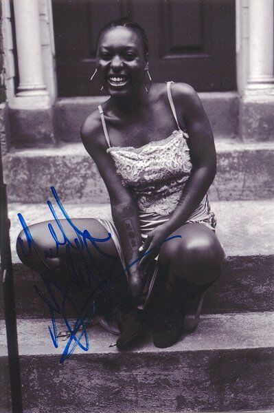 Meshell Ndegeocello 1968- genuine autograph 5x7