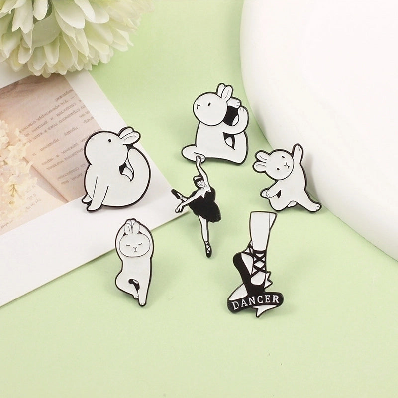Minimalist Pin Animal Alloy Stoving Varnish Unisex Brooches