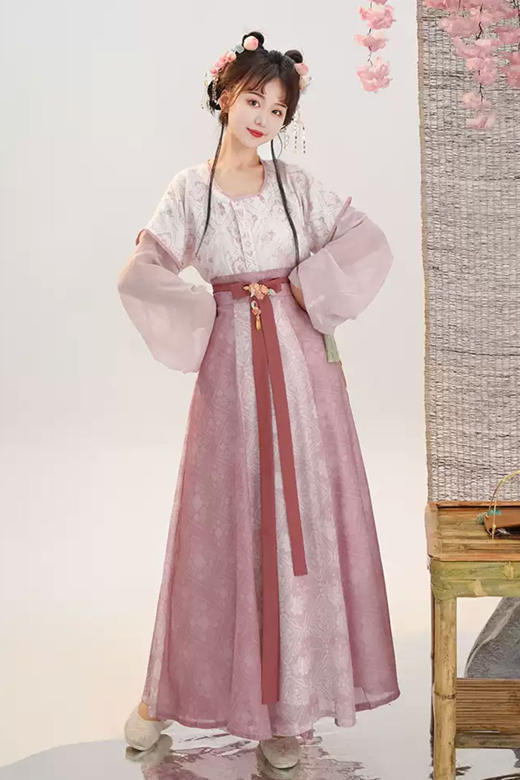 Tang dynasty hanfu beizi and high waisted eight panel skirt set - xiaotangchun 小唐春 Stupa Stones