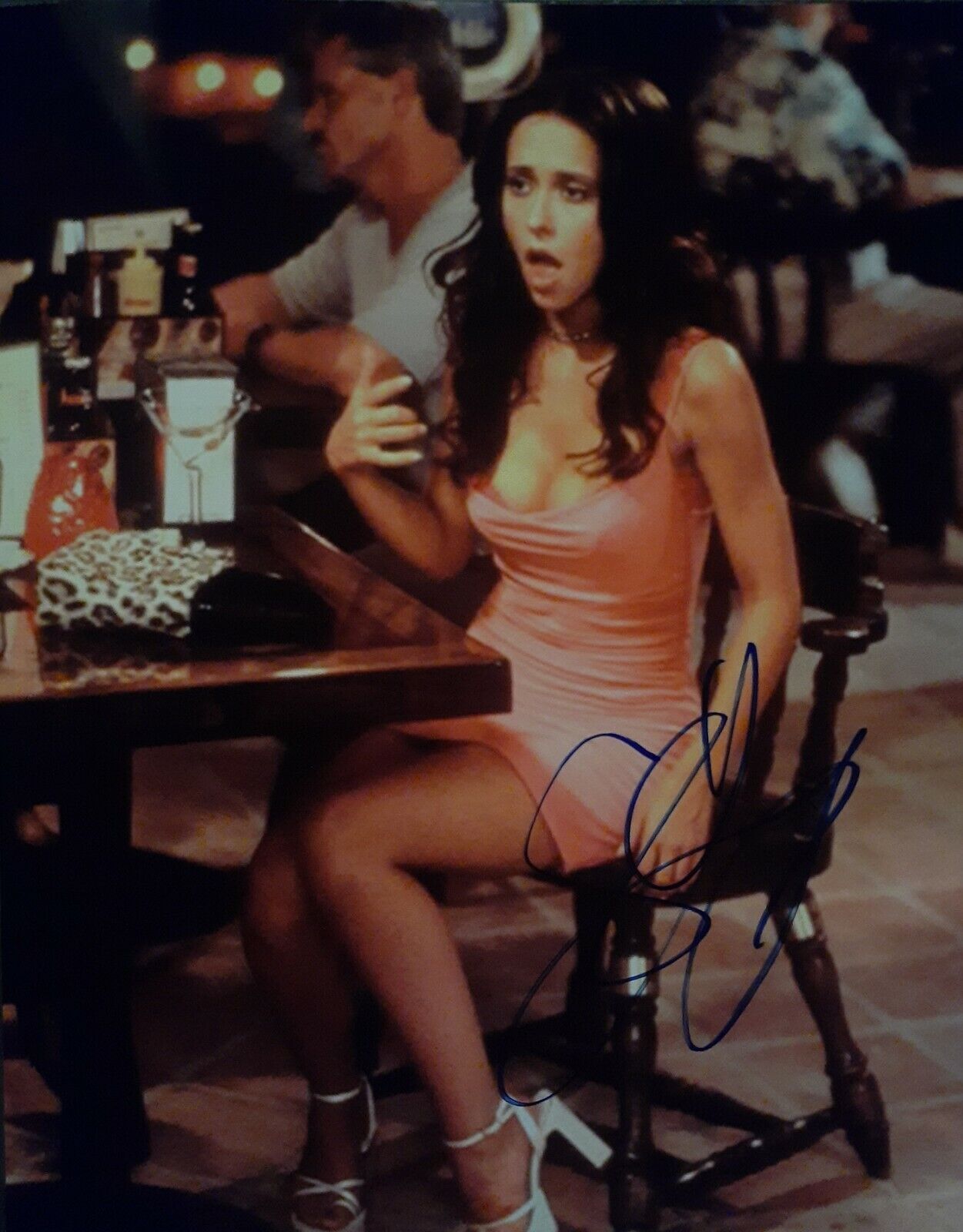 Jennifer Love Hewitt signed 8x10