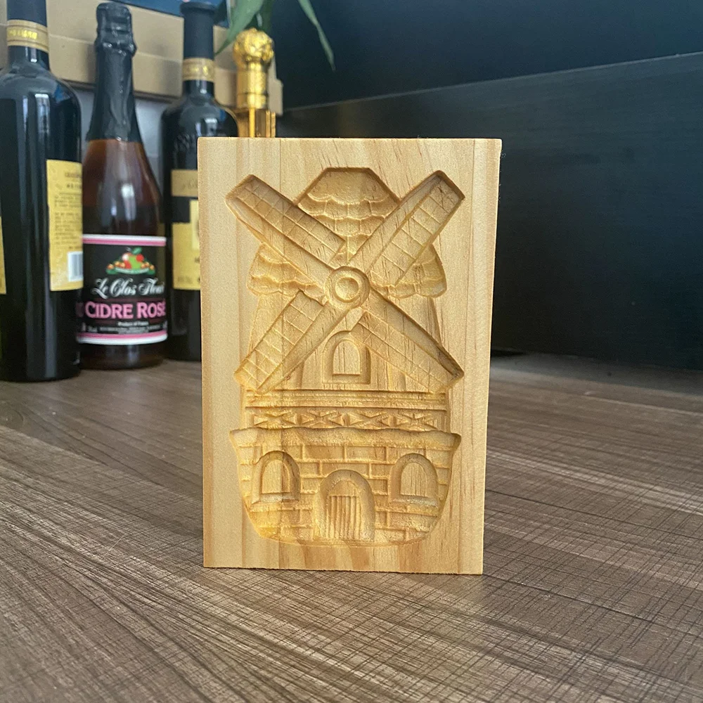 Purexcellent&trade; Windmill pattern household wooden biscuit mold