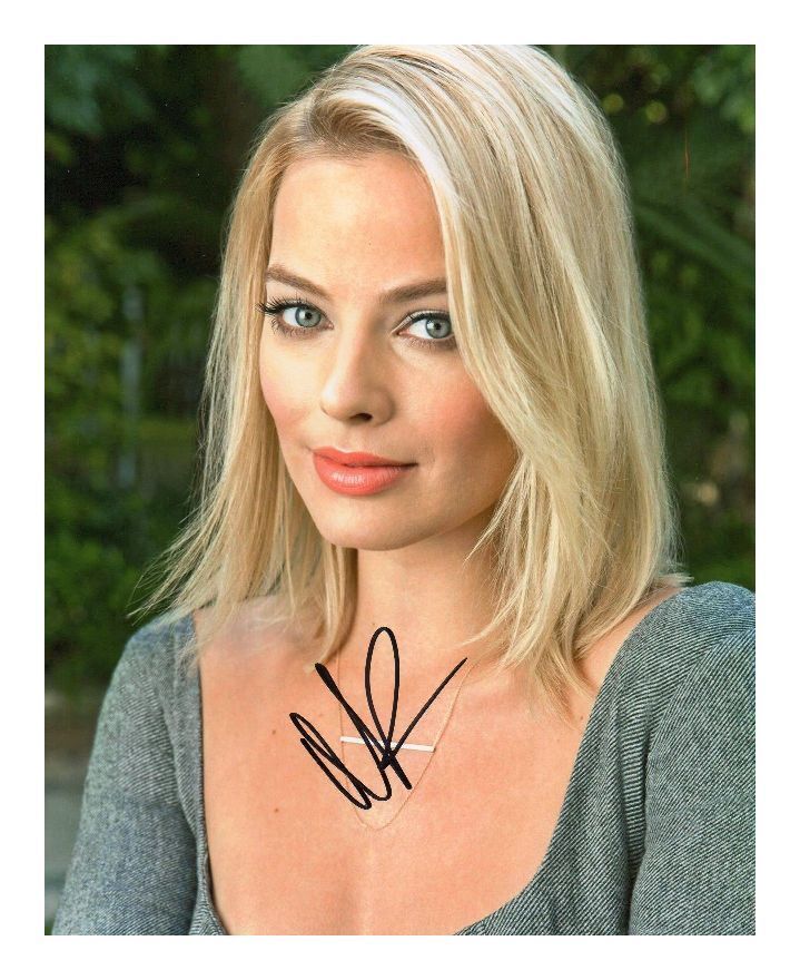 MARGOT ROBBIE AUTOGRAPHED SIGNED A4 PP POSTER Photo Poster painting PRINT 2