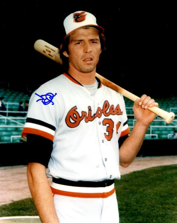 Signed 8x10 LARRY HARLOW Baltimore Orioles Photo Poster painting- COA