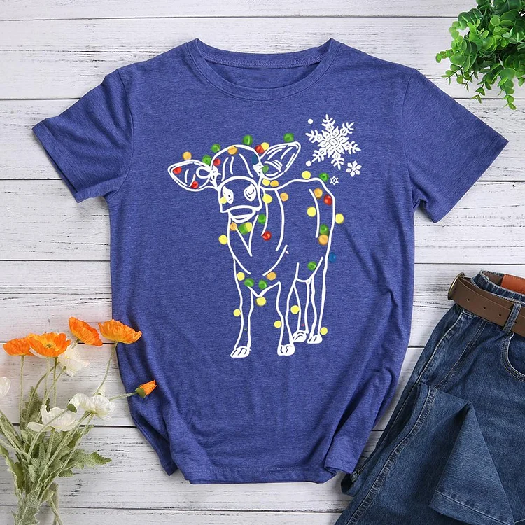 Christmas atmosphere cow Round Neck T-shirt-0020592