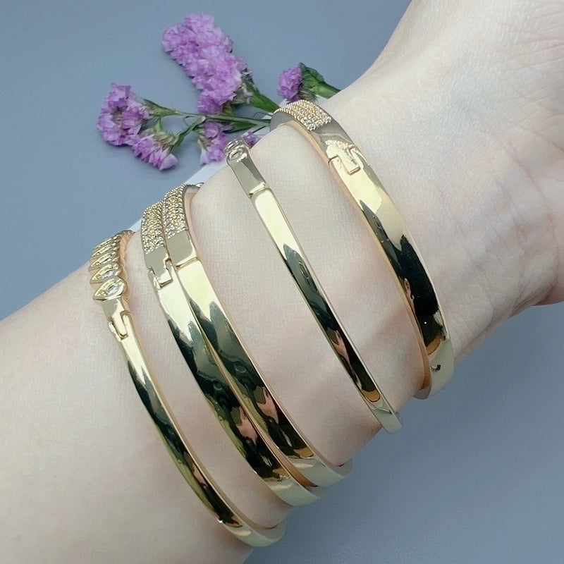 Minimalist Water Droplets Copper Inlay Zircon Bangle