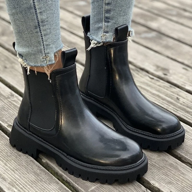 Zhungei Autumn Winter Chelsea Boots Women Platform Black Beige Ankle Boots for Women Fur Short Chunky Punk Gothic Shoes 35-40