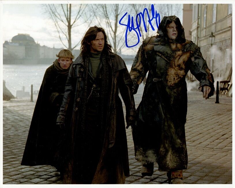 SHULER HENSLEY Signed Photo Poster painting - Van Helsing