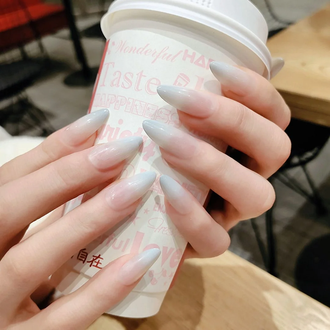 24Pcs/box Artificial Nails With Glue Gradients Wear Long Paragraph Fashion Manicure Patch False Nails Press On Nails For Girls